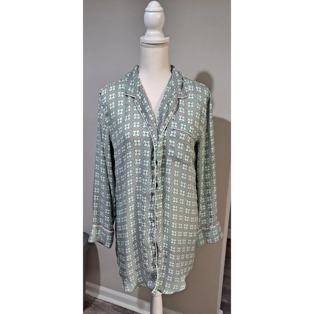 J Crew Size S Geometric Long‎ Sleeve Nightshirt